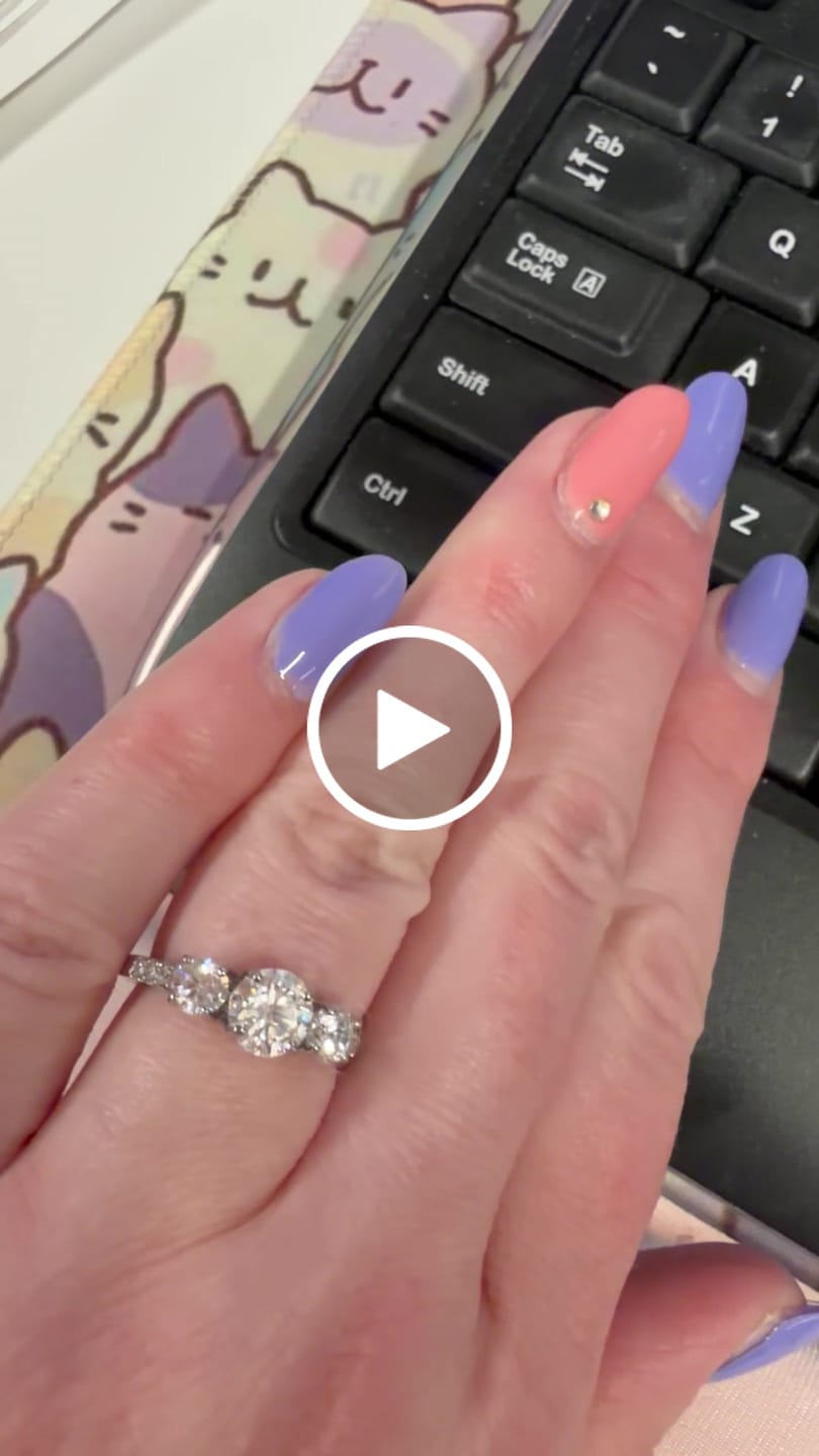 Customer video review of Round Trinity Ring