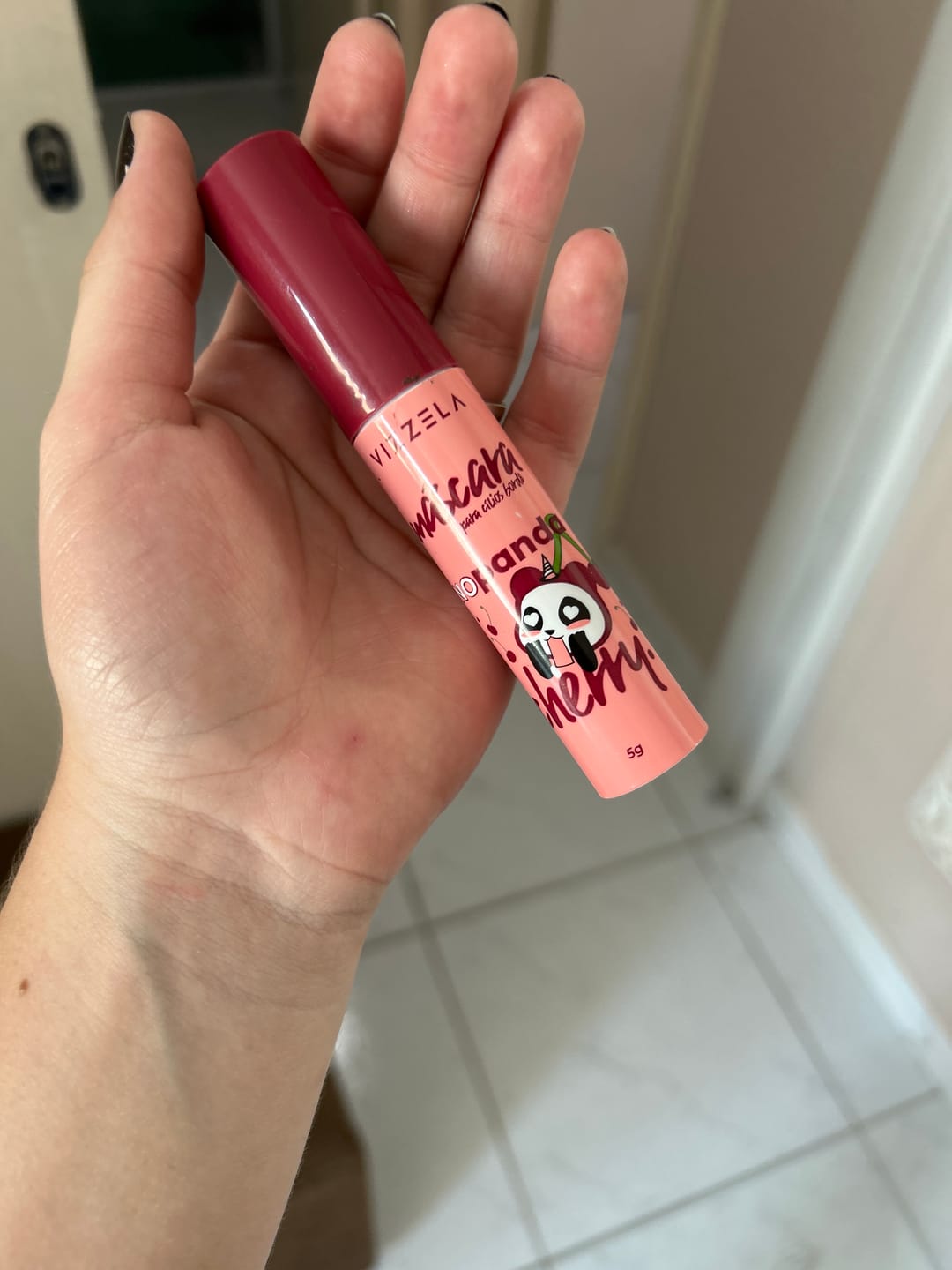 Customer photo review of Máscara para Cílios No Panda Cherry - Bordô