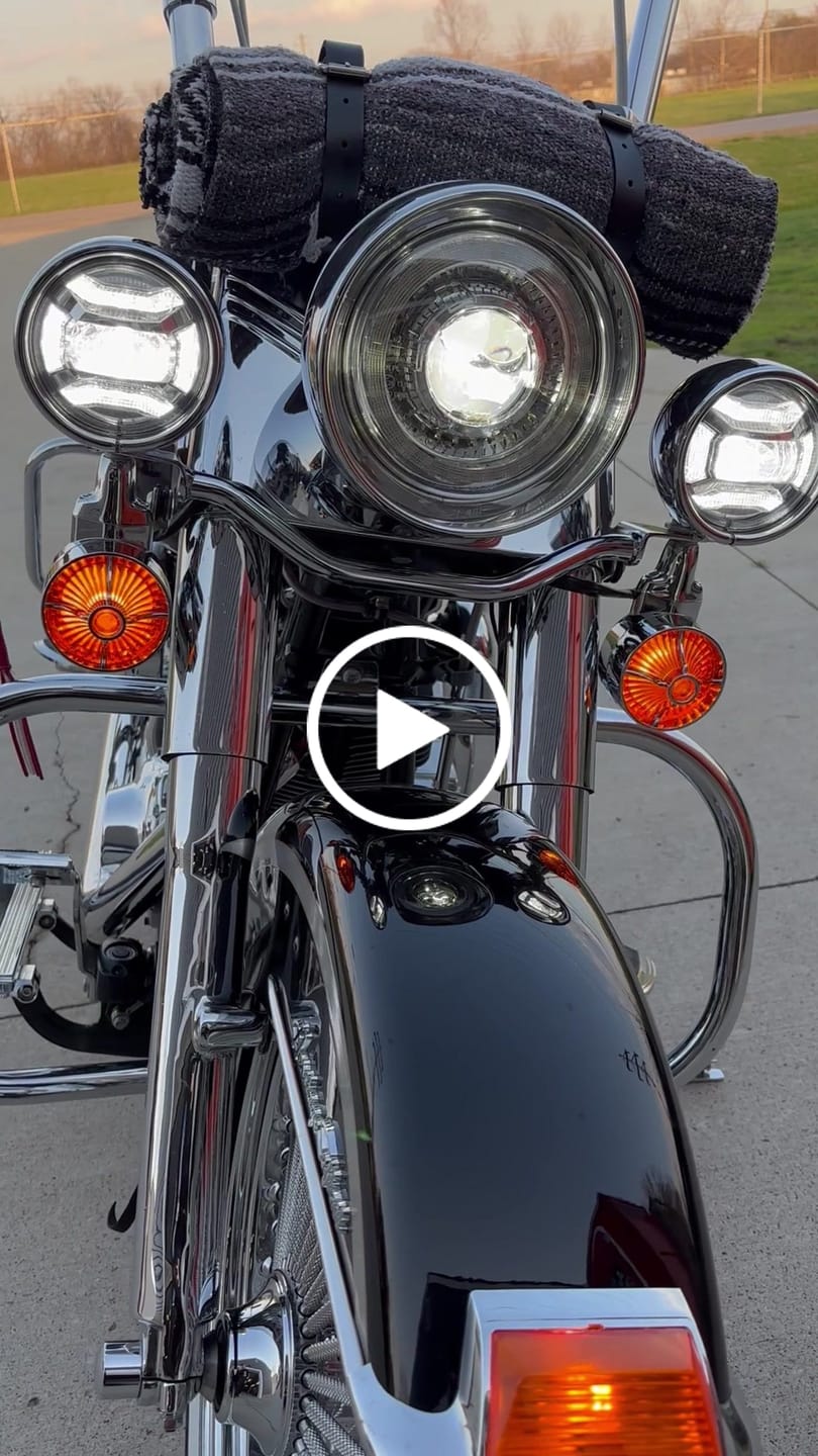 Customer video review of Harley Davidson Screw in Lenses - Big Turbine / Chrome / Amber