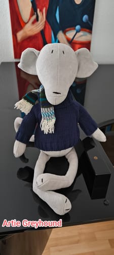 Customer photo review of ARTIE LE LÉVRIER - L