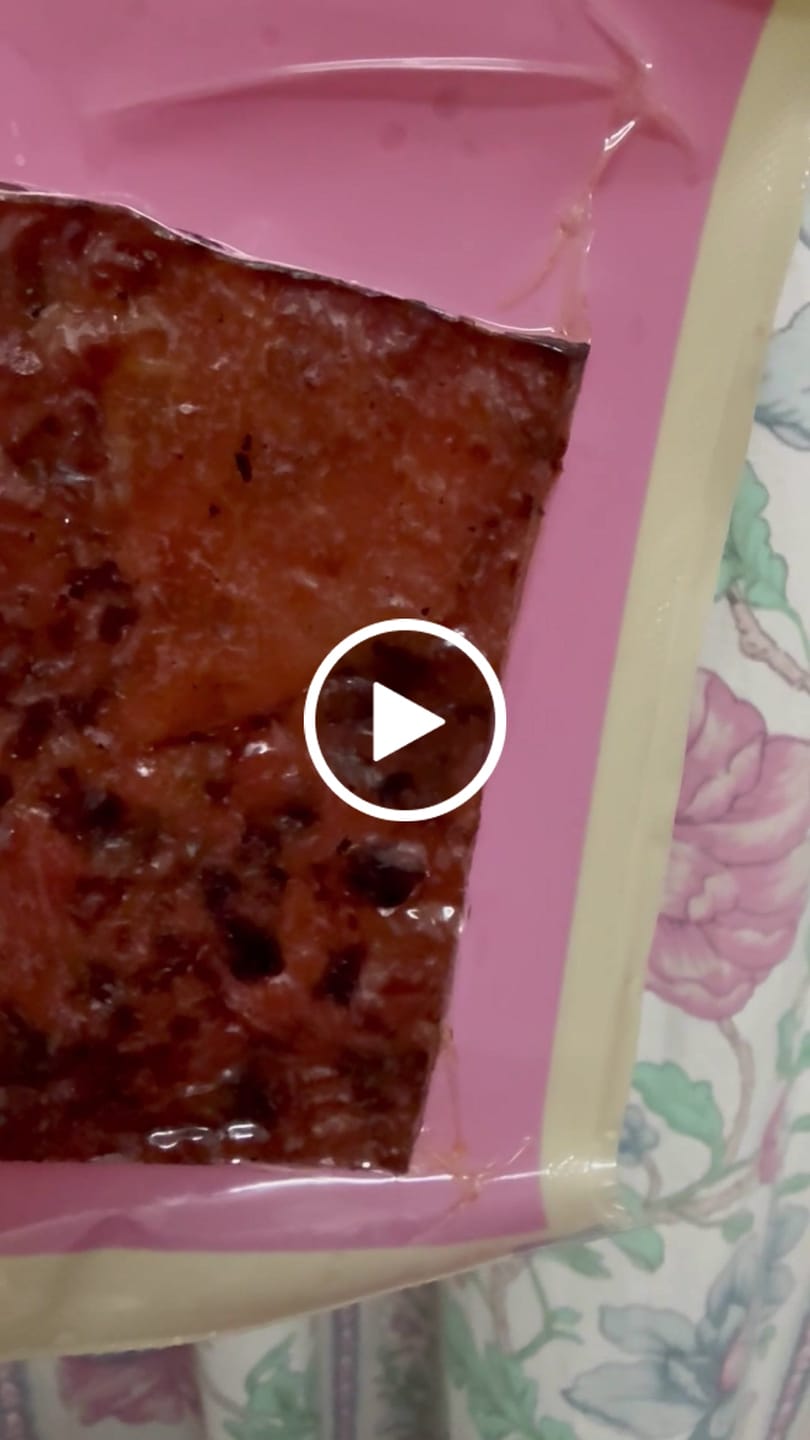 Customer video review of BBQ Minced Pork Dried Meat Bakkwa