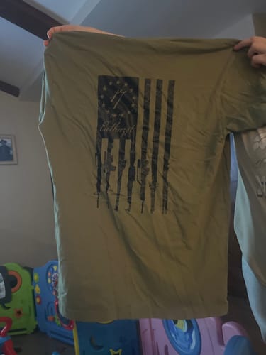 Customer photo review of GUNS OF UNITY TEE