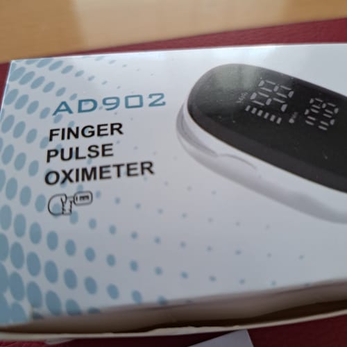 Customer photo review of Glucore™ Blutzuckermessgerät | Messen Sie Ihren Blutzucker schmerzfrei in nur 5 Sekunden