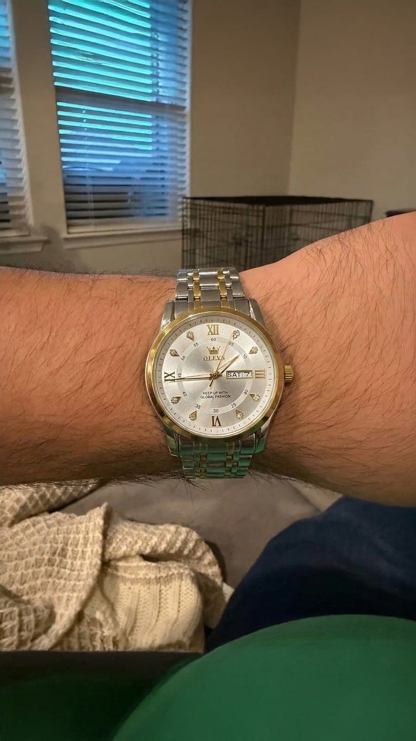 Customer photo review of OLEVS - Magnate