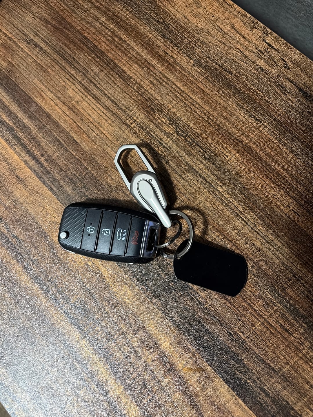 Customer photo review of 80Eighty® Zinc Alloy Keychain