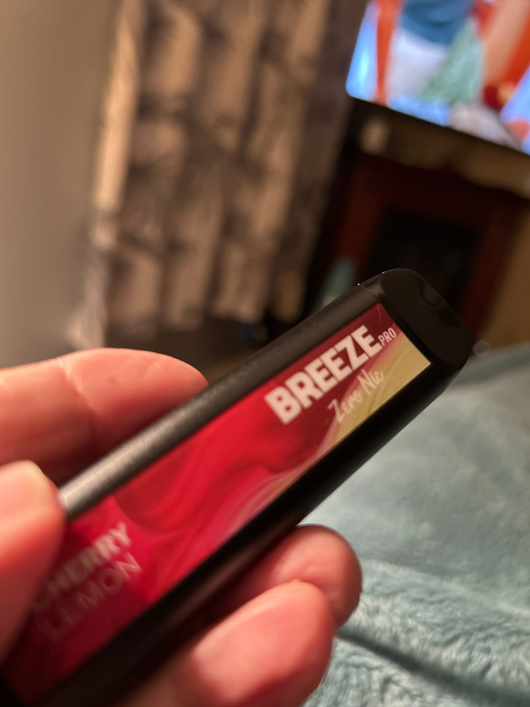 Customer photo review of Breeze Pro 0% Nicotine Disposable Vape