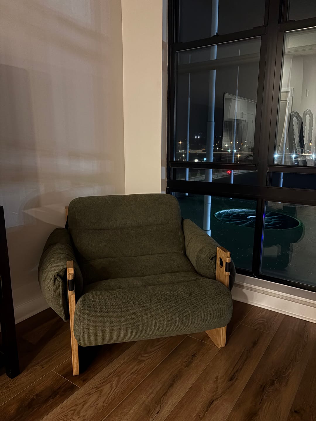 Customer photo review of Sling Lounge Chair