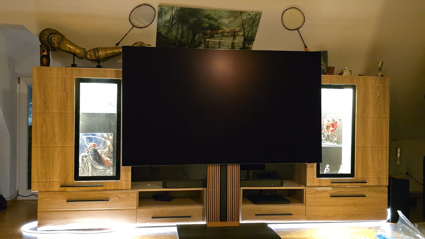 Customer photo review of Zen FT88 TV Stand