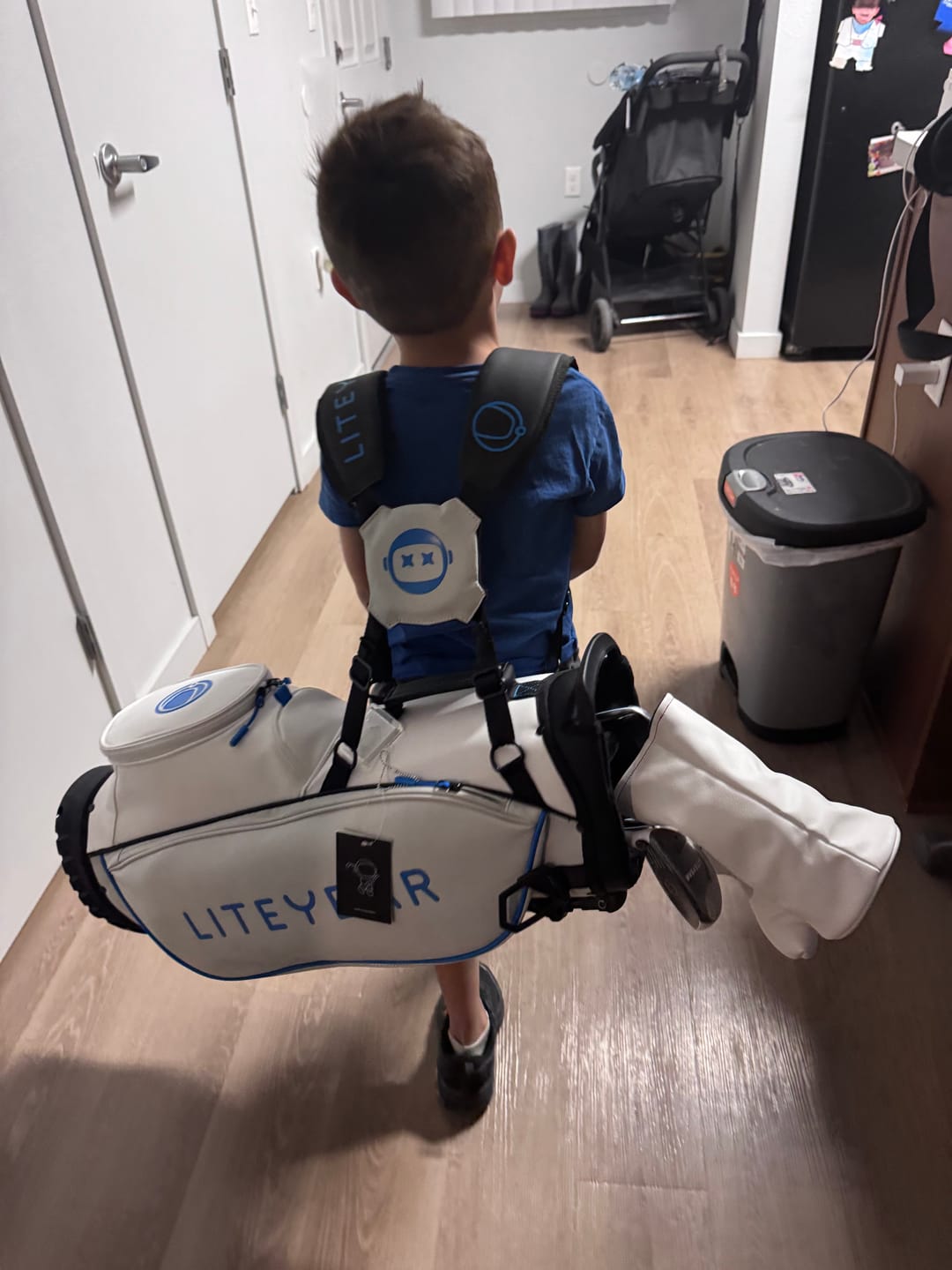 Customer photo review of ECLIPSE - Kids Golf 5 Club & Bag Set - Ages 5-7