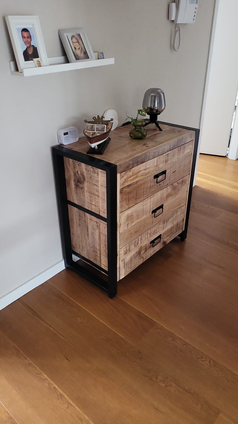 Customer photo review of Ladekast Mangohout Britt  | Mangohout en Staal | 80x40x80cm