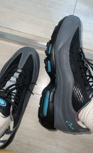 Customer photo review of Nike Air Max 95 x Corteiz "Gridiron"