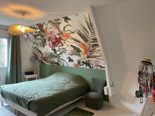 Customer photo review of Papier peint tropical et fleurs colorées