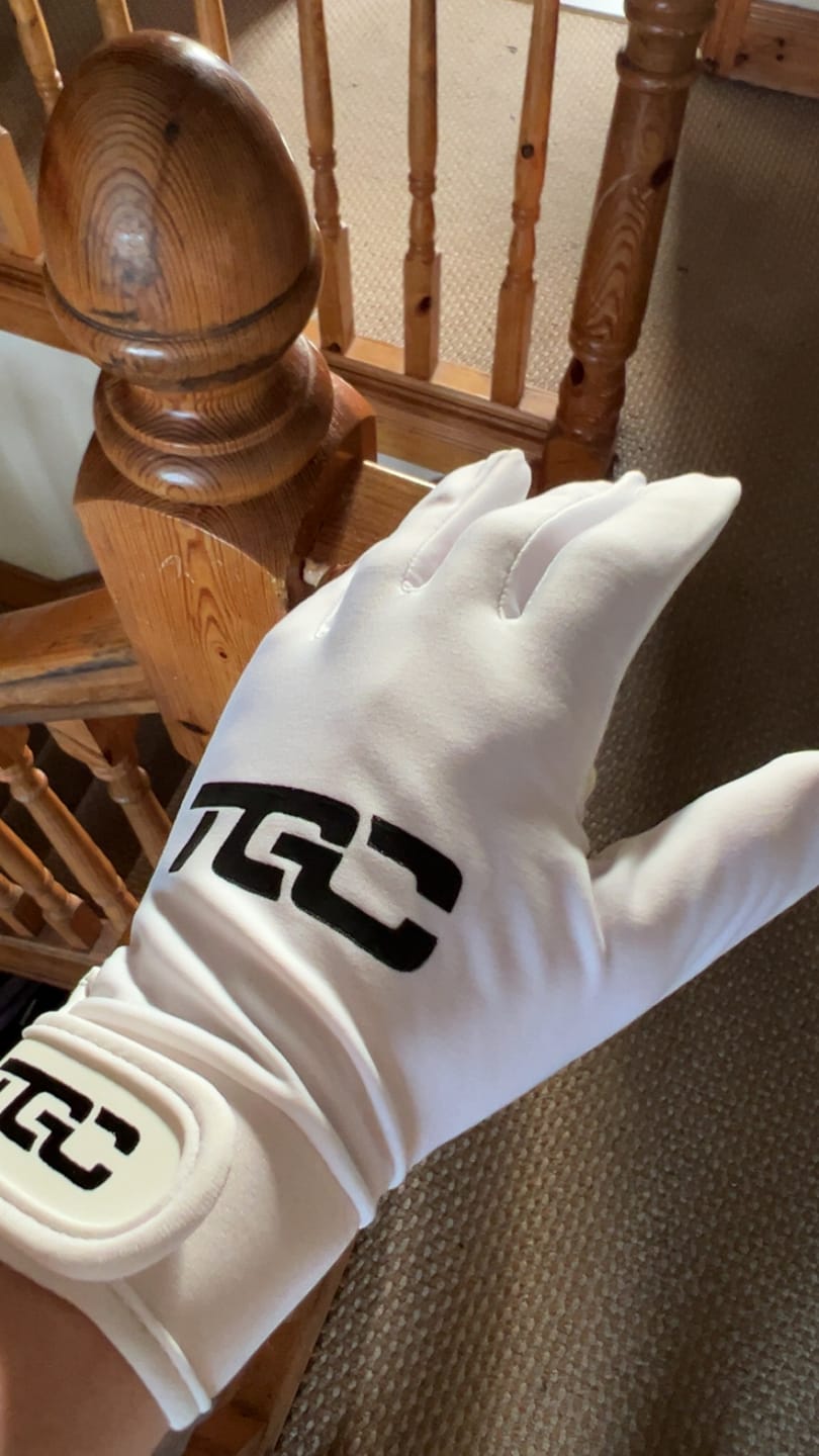 Customer photo review of White Gloves