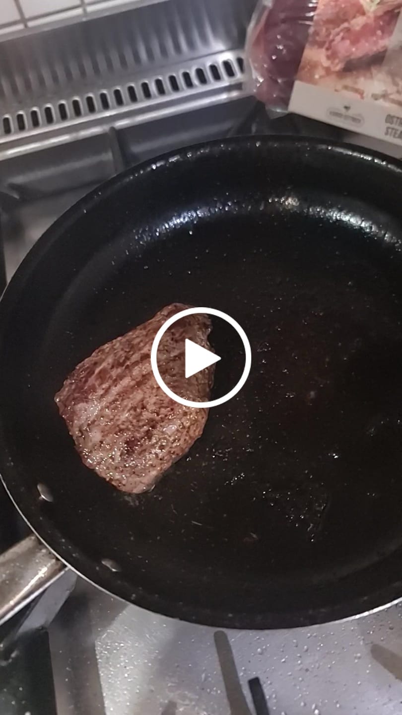 Customer video review of Ostrich Catering Fillet