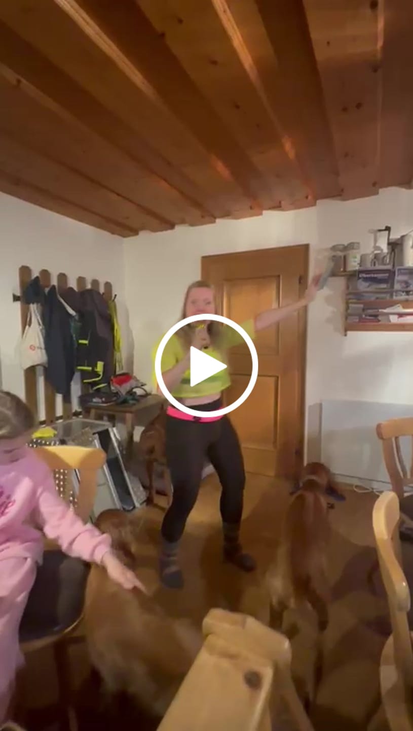 Customer video review of Aprés-Ski und Alibi