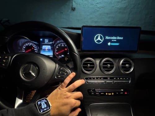 Customer photo review of Mercedes Benz C/GLC Class | W205/X253 | 10.25"/12.3" Linux CarPlay/Android Touchscreen Display | 2014 - 2019