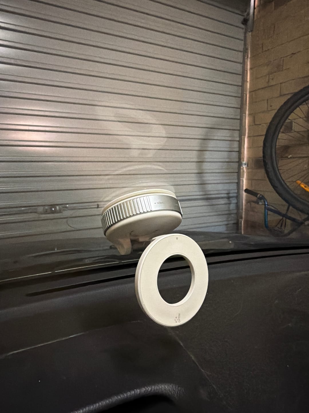 Customer photo review of 360° Car Mount Magnetic Phone Holder with Vacuum Suction