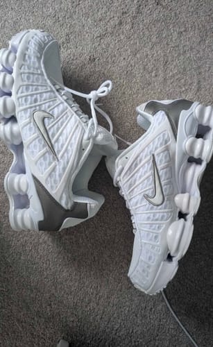 Customer photo review of Nike Shox TL