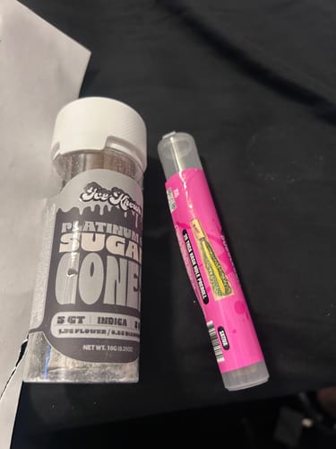 Customer photo review of PLATINUM OG SUGAR CONES