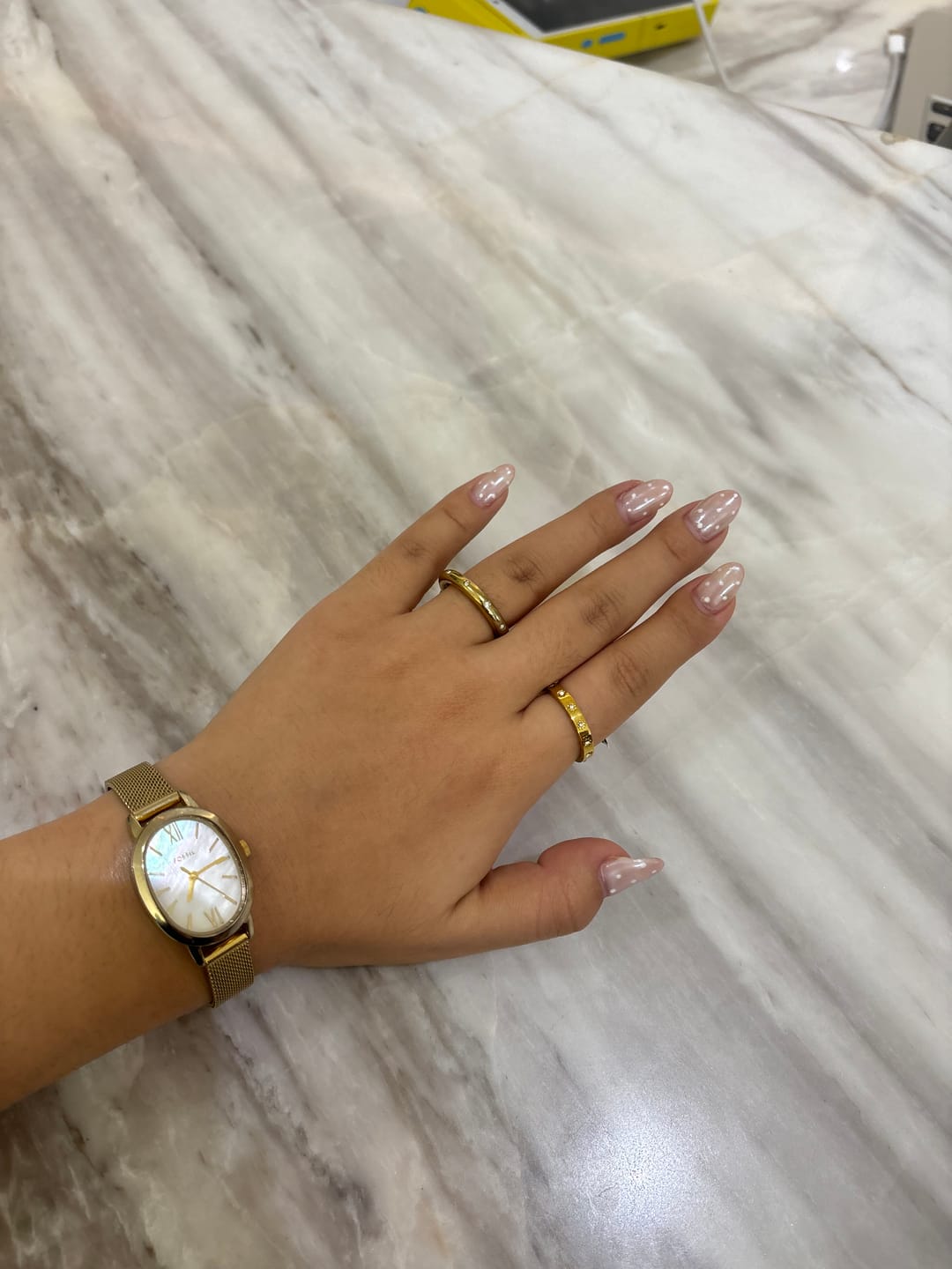Customer photo review of Anillo Con Mini Flores Zirconias