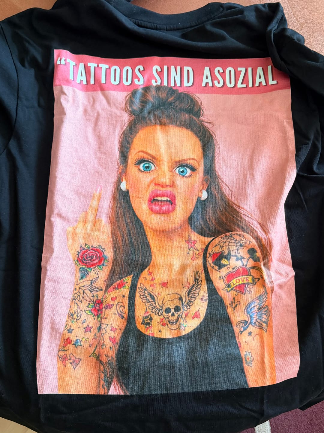 Customer photo review of Asozial - Heavy Oversized Backprint Shirt