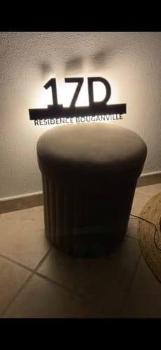 Customer photo review of Numero civico luminoso modello Line Ray 02