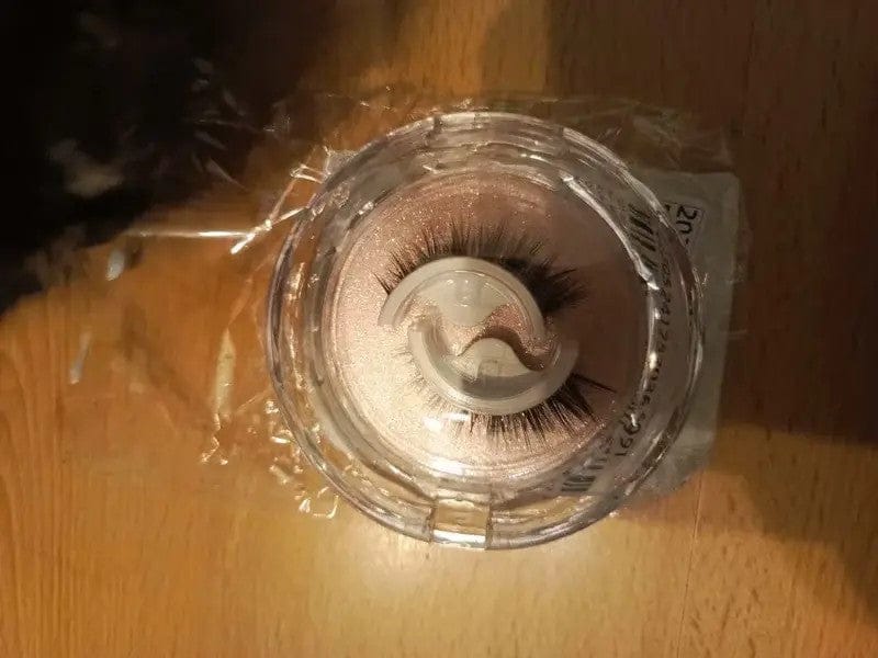Customer photo review of Phansta™ Self-Adhesive Eyelash Extensions
