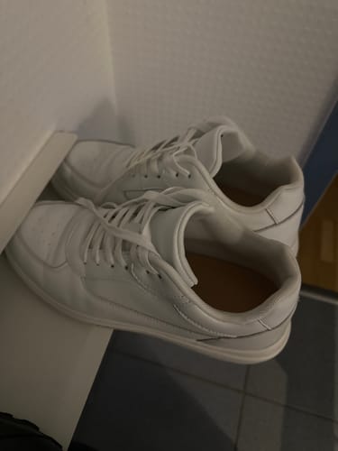 Customer photo review of ELEVATESHOES WHITE CASUAL