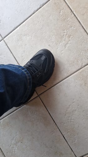 Customer photo review of ELEVATESHOES TRAVEL