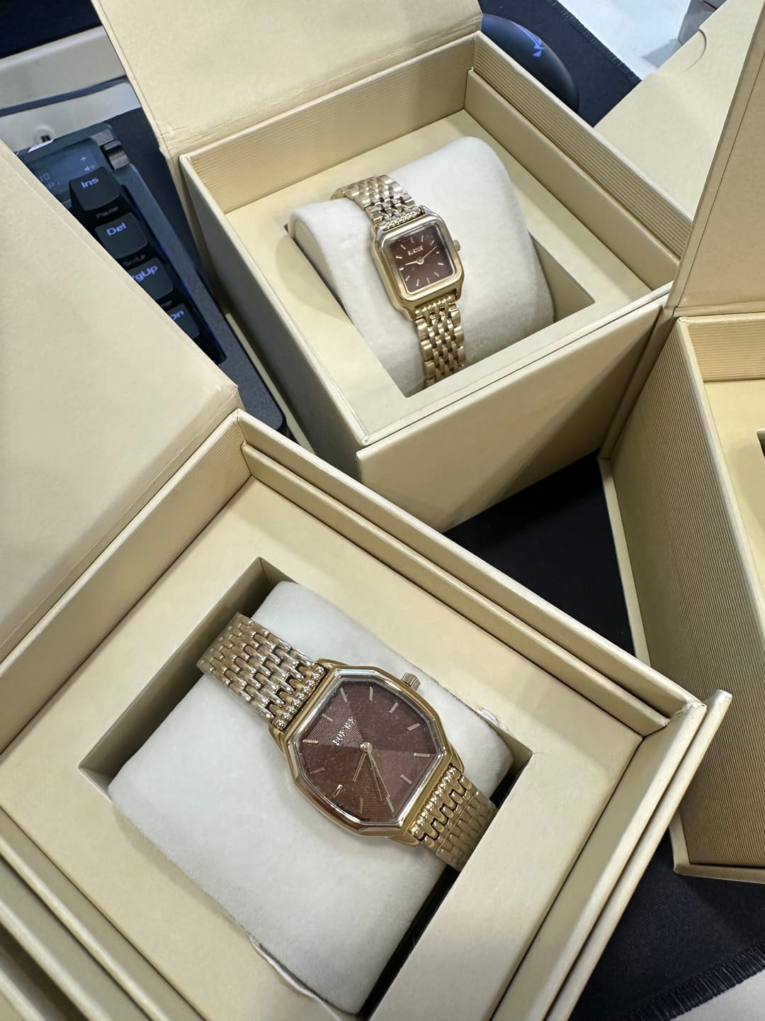 Customer photo review of Eternity Gold Bracelet