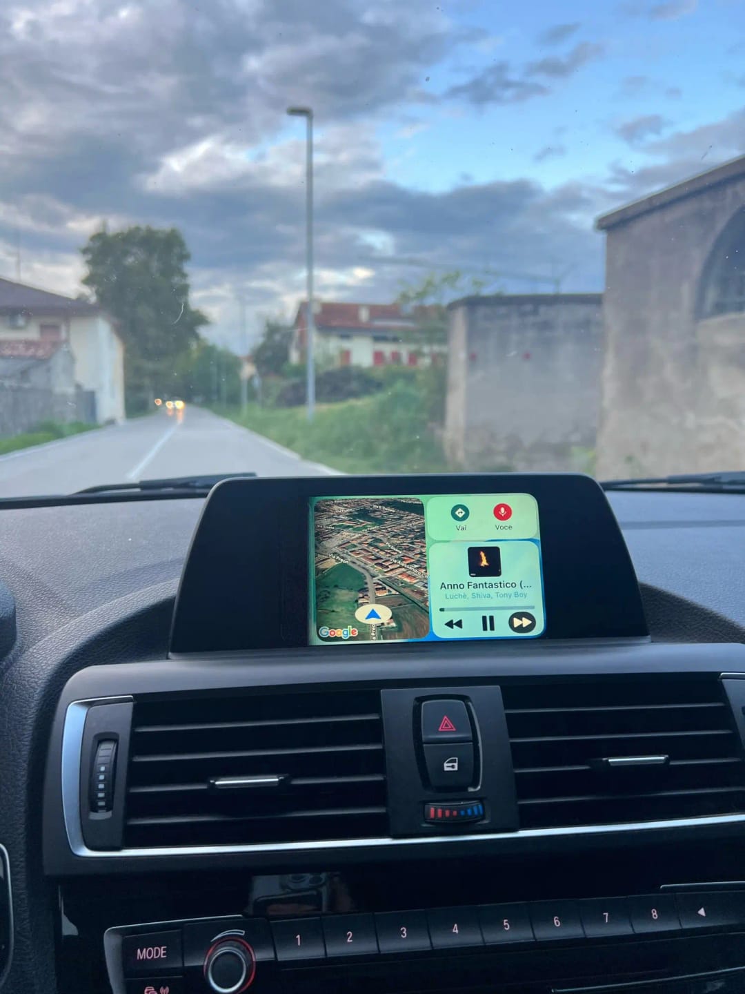 Customer photo review of BMW Wireless Carplay/Android Auto/Airplay MMI Retrofit