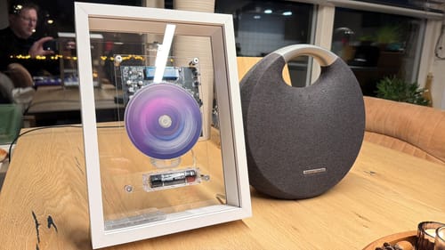 Customer photo review of M1 Music Frame CD Player