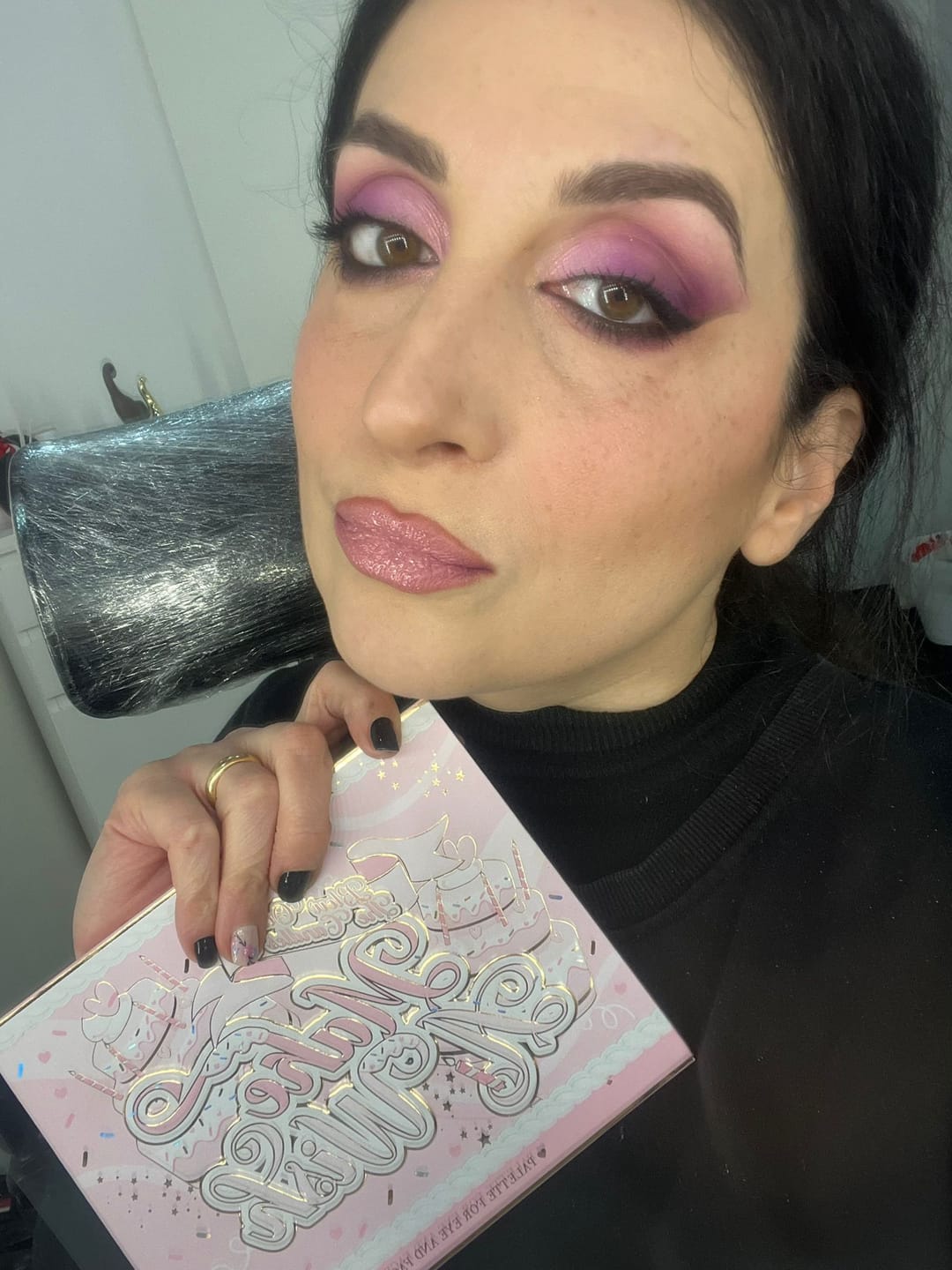 Customer photo review of P.Louise Make A Wish Eyeshadow Palette