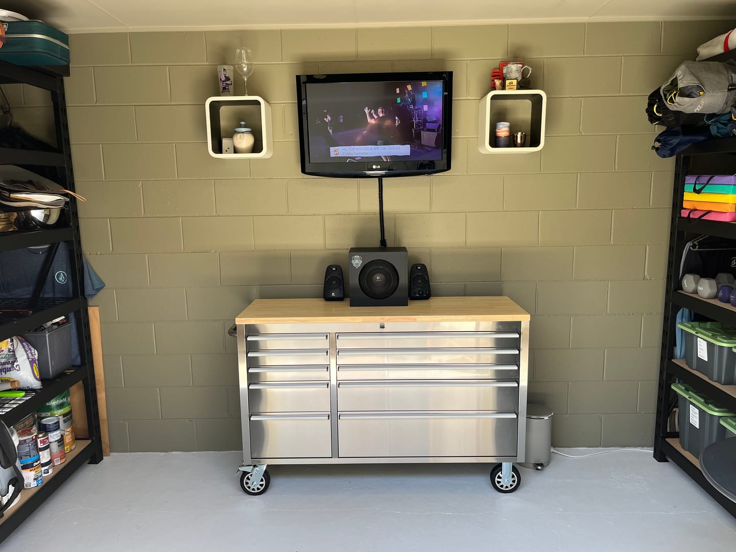 Customer photo review of 1.4M (55") Stainless Steel Tool Chest - Amazing Quality!