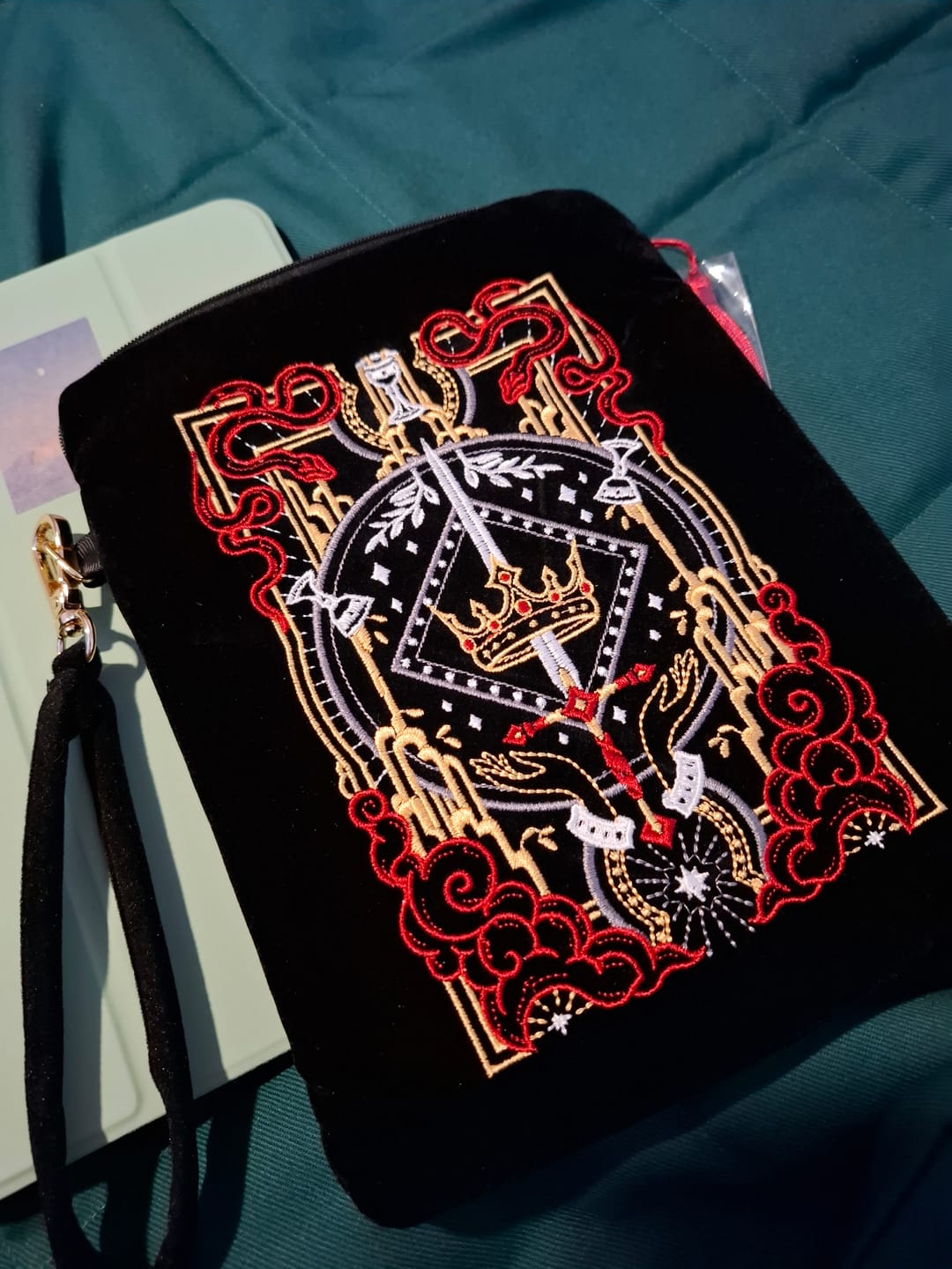 Customer photo review of Serpents & Swords eReader Sleeve - Black