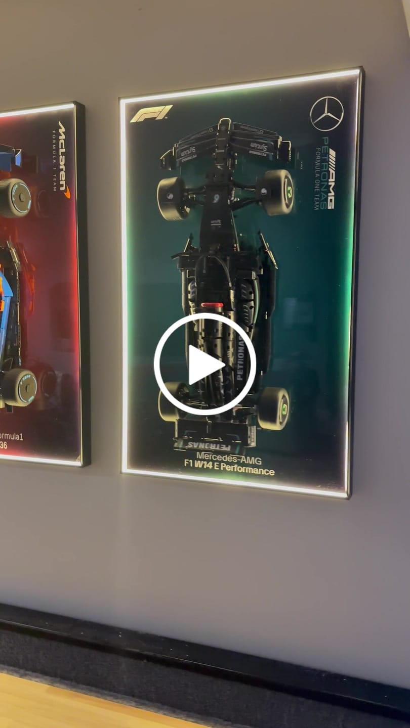 Customer video review of LED Wall Display Frame for LEGO® Technic F1 42171 Mercedes-AMG F1