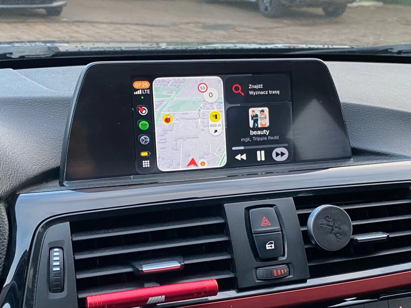 Customer photo review of BMW Wireless Carplay/Android Auto/Airplay MMI Retrofit