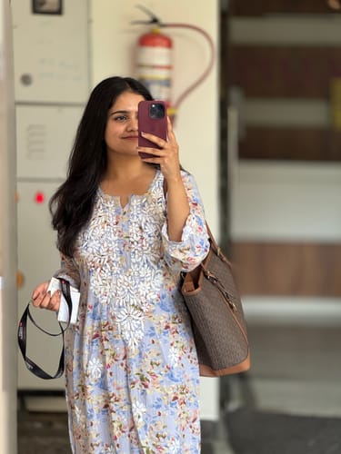 Customer photo review of Maryam Lavender Long Modal Kurta