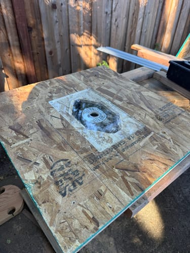 Customer photo review of Swappable Palm/Trim Router Table Plate For Dual Handle Router Base