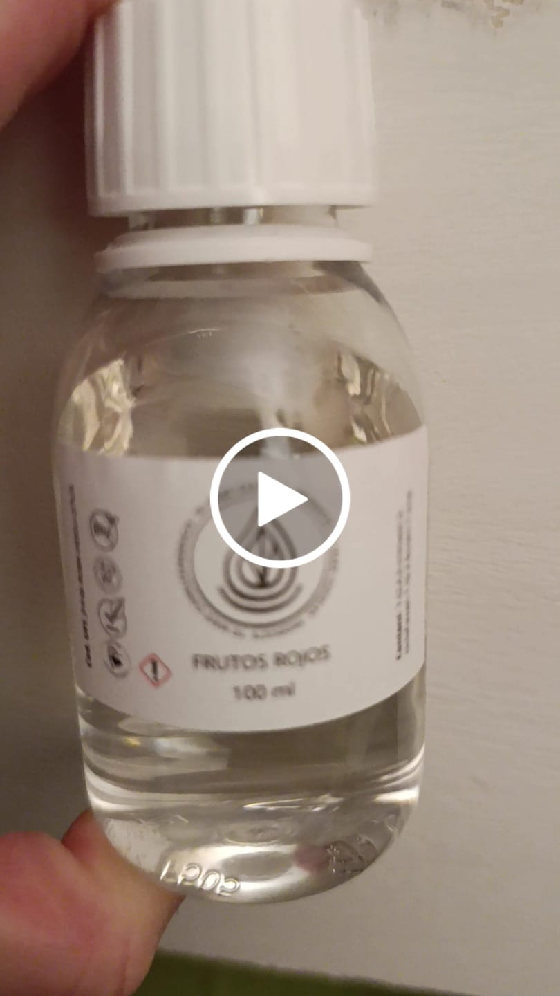 Customer video review of Fragancia FRUTOS ROJOS