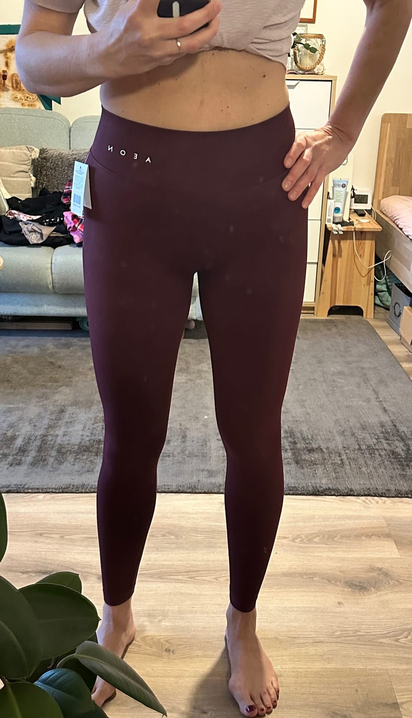 Customer photo review of MOTION SEAMLESS LEGGINGS V2