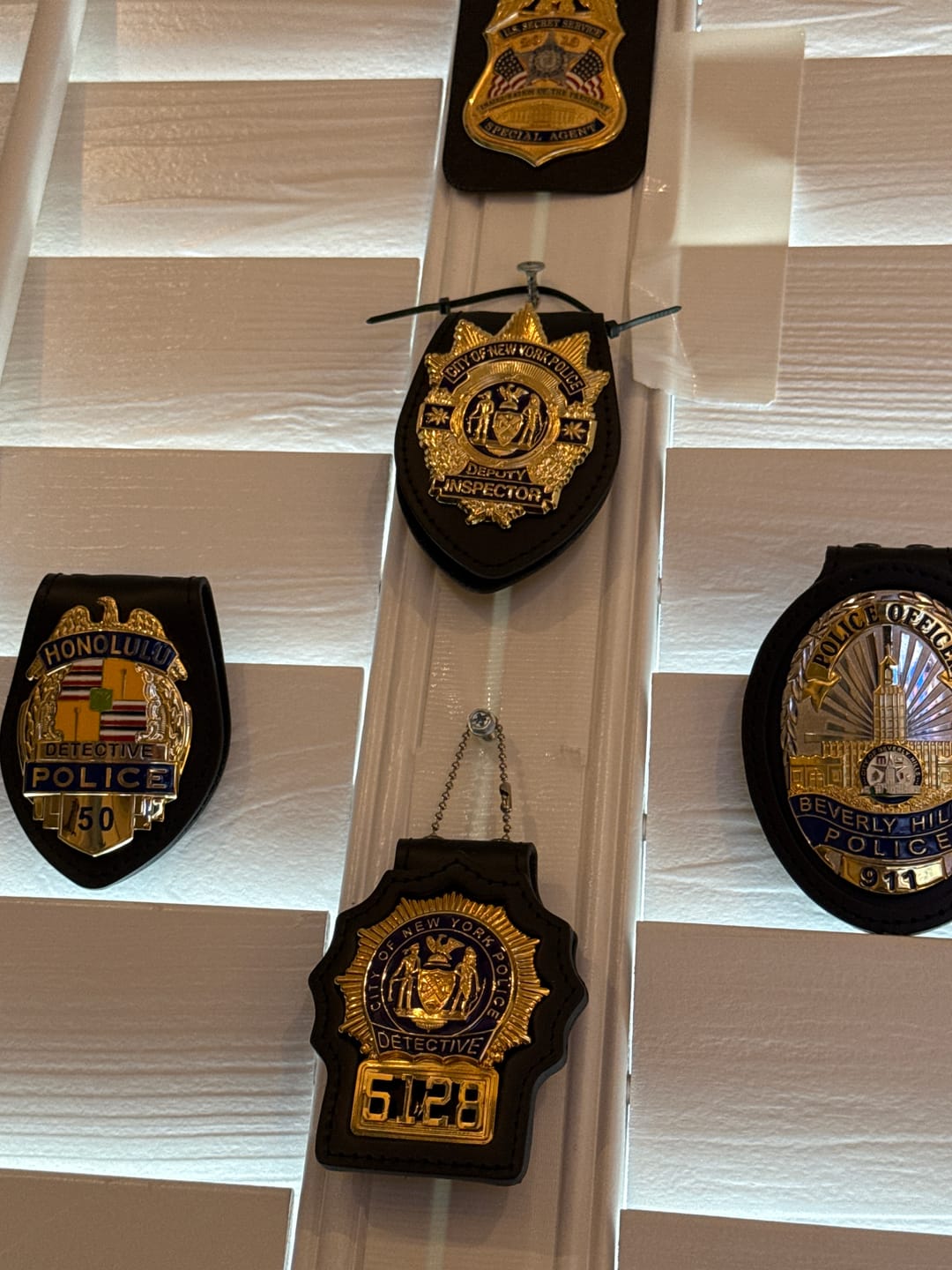 Customer photo review of NYPD Deputy Inspector Shield New York Police Badge Replica Movie Prop