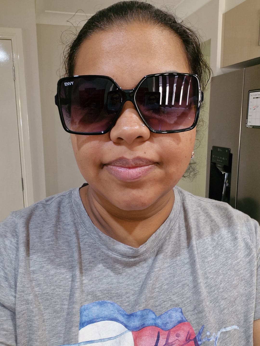 Customer photo review of Fashionista Black