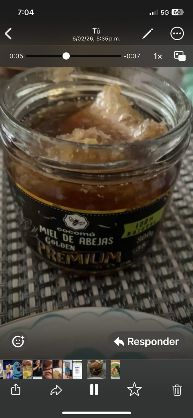 Customer photo review of Miel Con Panal Origen Tierra Alta Córdoba