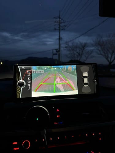 Customer photo review of BMW 3 / 4 Series | F3X/F8X | 10.25"/12.3" Linux CarPlay/Android Touchscreen Display | 2011 - 2020