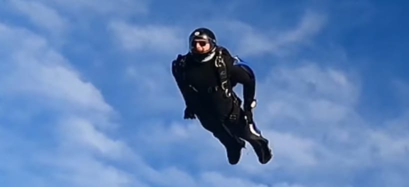 Customer photo review of Skydiving Formation Black and Blue Color Suit RW-14