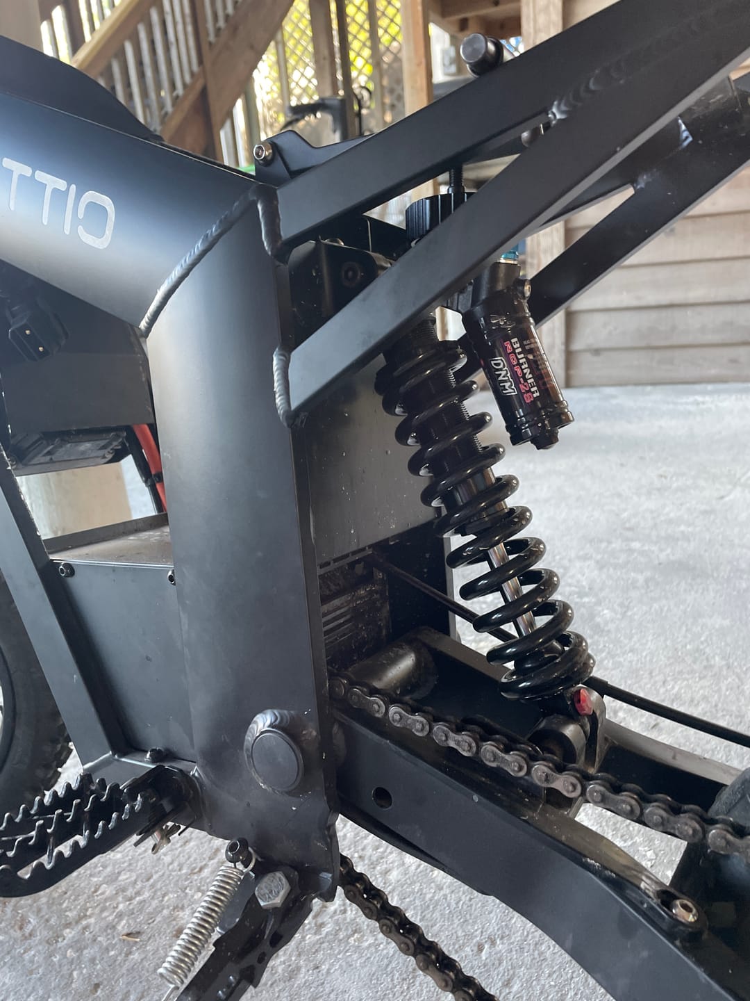 Customer photo review of Tuttio Soleil 01 Upgraded DNM Rear Shock Kit
