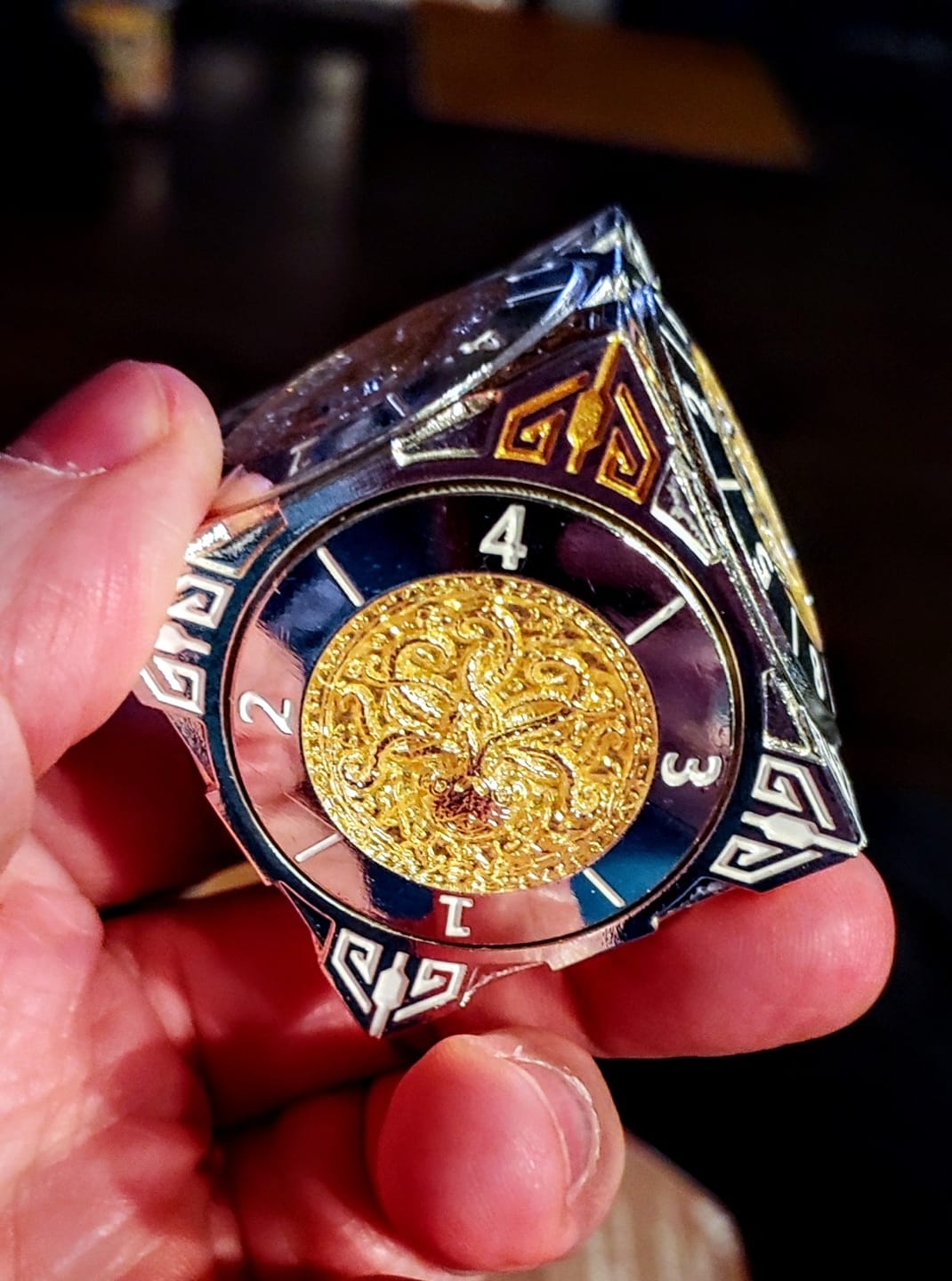 Customer photo review of Masters Dice Relic #000 – Class Legacy Spinner | 7 -in-1 Dual-Spinner Metal Dice
