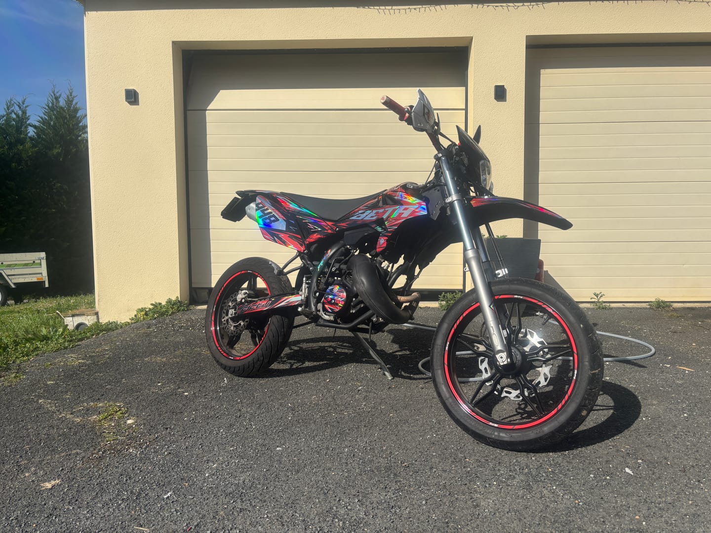 Customer photo review of KIT DECO FIFTY VIONIX ROUGE PERSONNALISABLE
