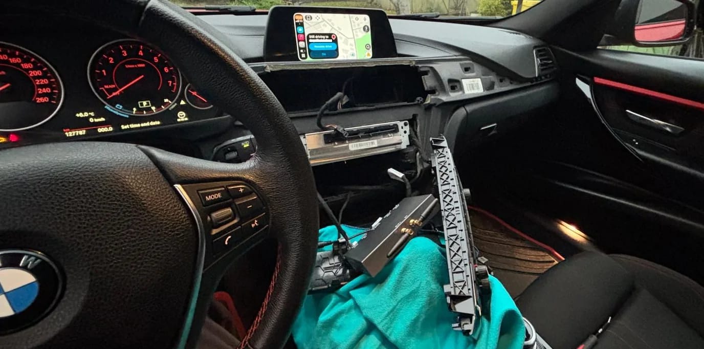 Customer photo review of BMW Wireless Carplay/Android Auto/Airplay MMI Retrofit